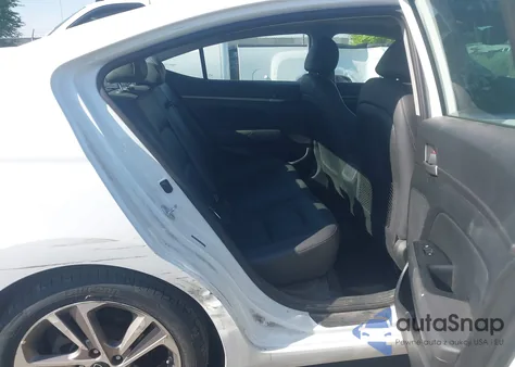 2017 Hyundai Elantra Limited из США, поврежденный, VIN 5NPD84LF0HH032690